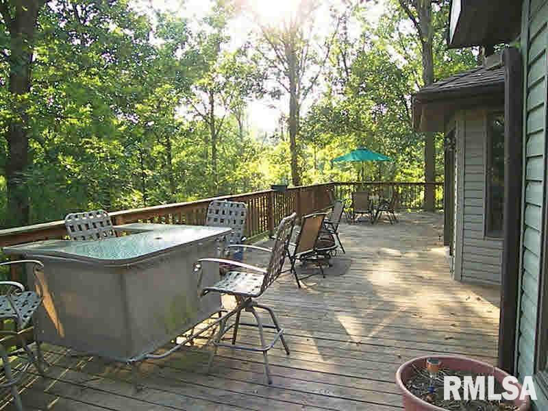 415 Walnut Grove Road Harrisburg, IL 62946 - Photo 13 of 18 Gallery Image 13