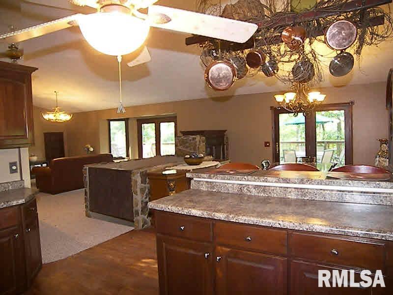 415 Walnut Grove Road Harrisburg, IL 62946 - Photo 8 of 18 Gallery Image 8