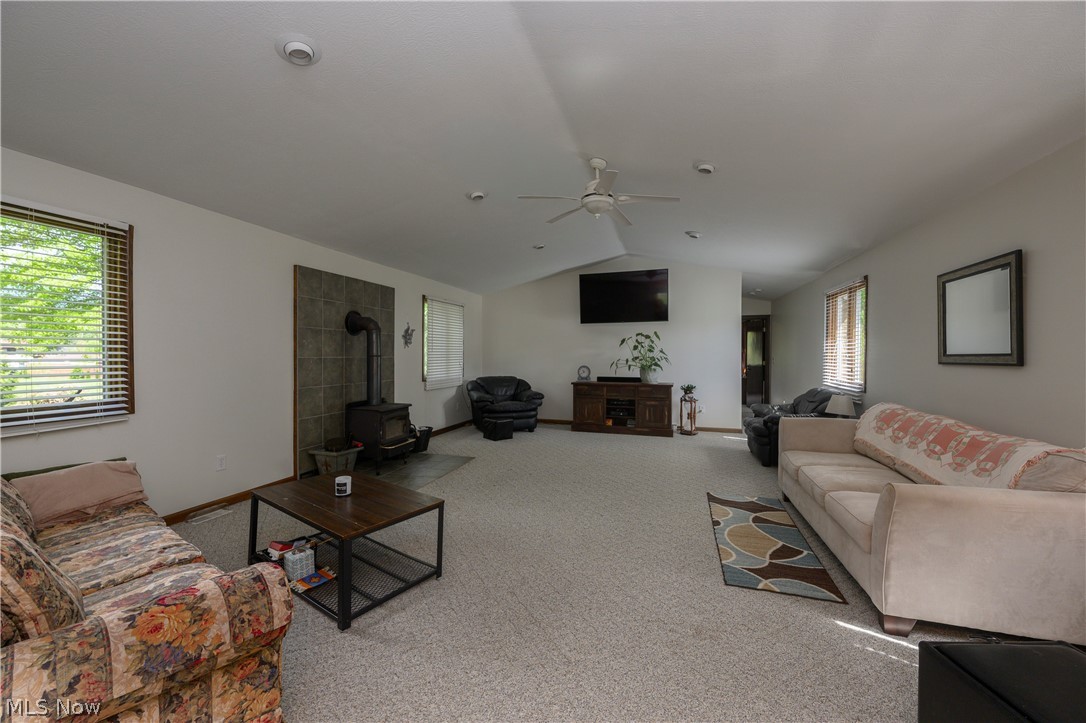 2677 Summit Road Akron, OH 44321 - Photo 6 of 33