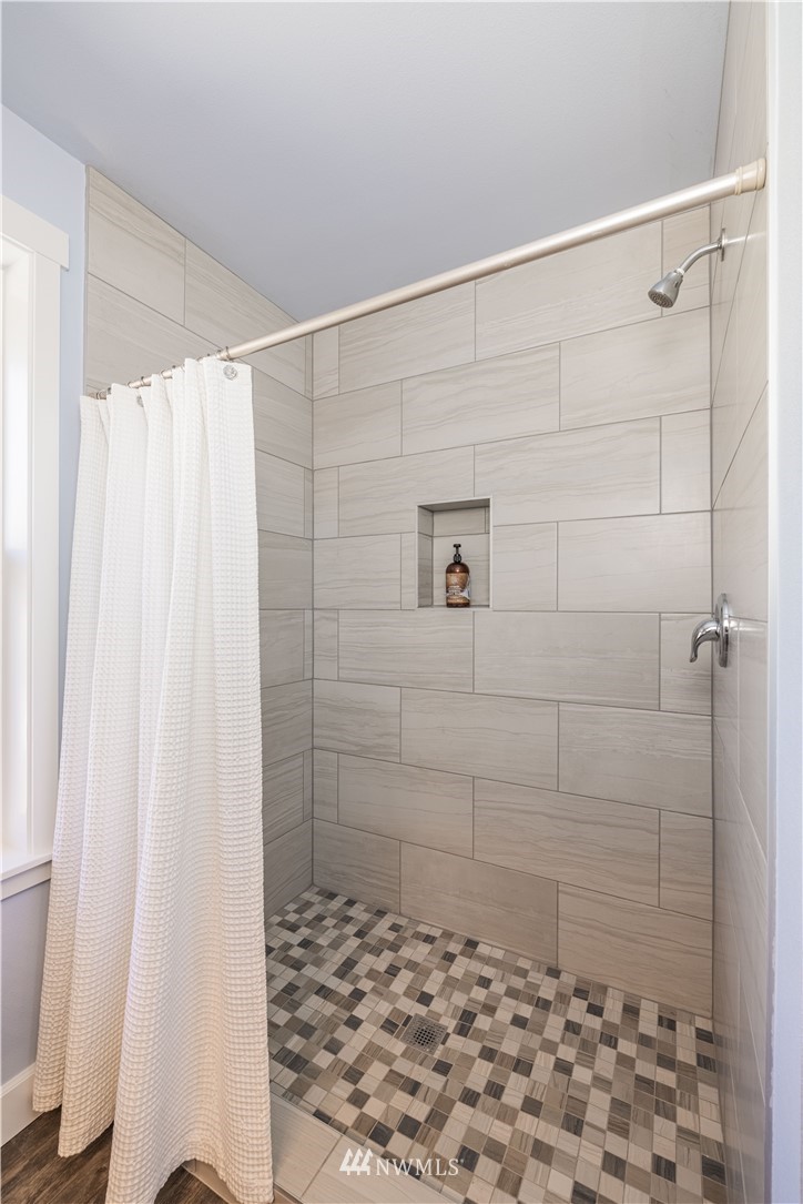 615 Index Avenue Northeast Renton, WA 98056 - Photo 17 of 18