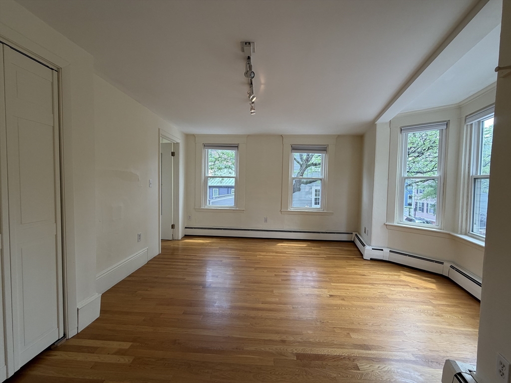 18 Pleasant Street, Unit 2 Boston, MA 02129 - Photo 6 of 10