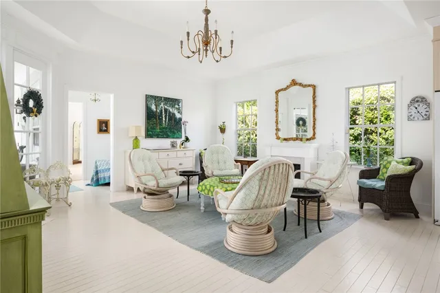 $1,995,000 | 3645 Ocean Drive, Vero Beach, FL 32963