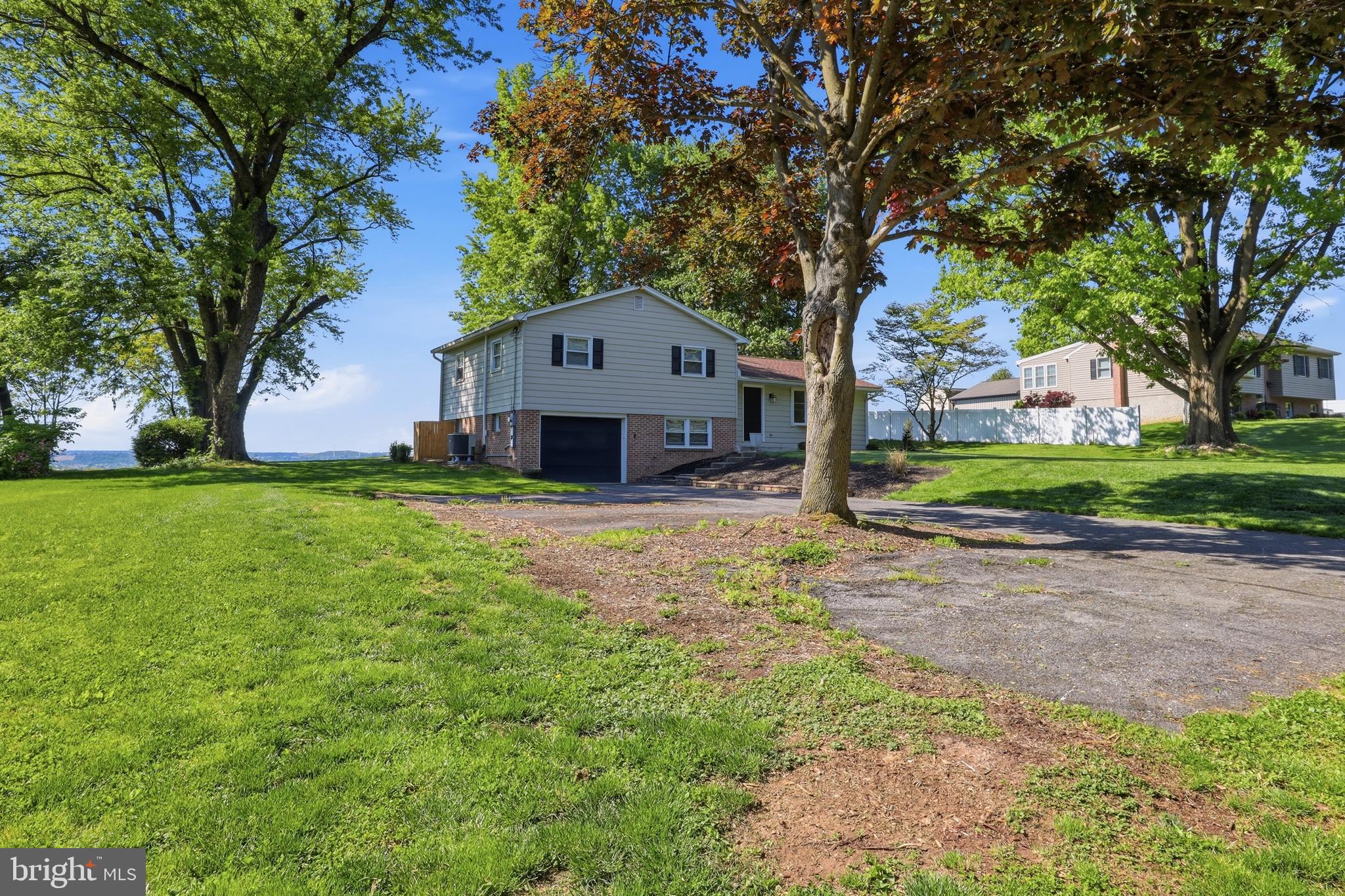 664 Shultz Road Washington Boro, PA 17582 - Photo 3 of 47 Gallery Image 3