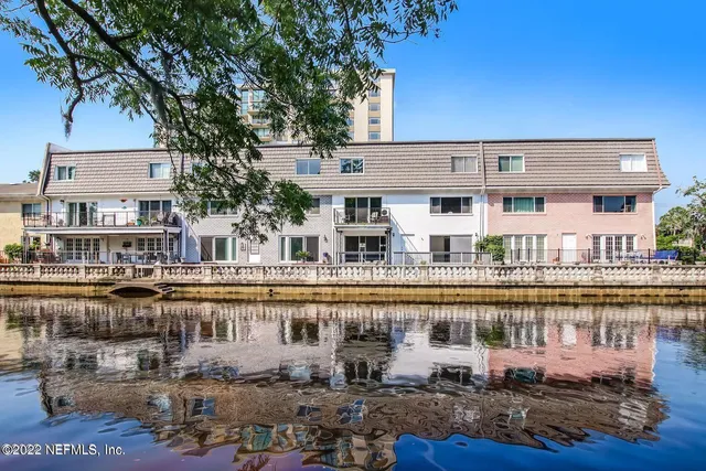 $300,000 | 2950 St Johns Avenue, Unit 10, Jacksonville, FL 32205