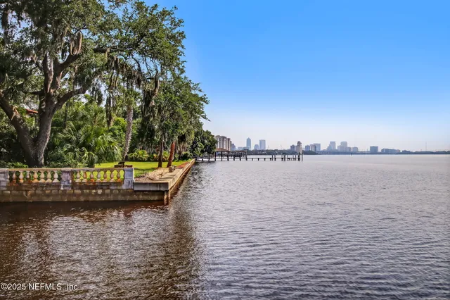 $300,000 | 2950 St Johns Avenue, Unit 10, Jacksonville, FL 32205