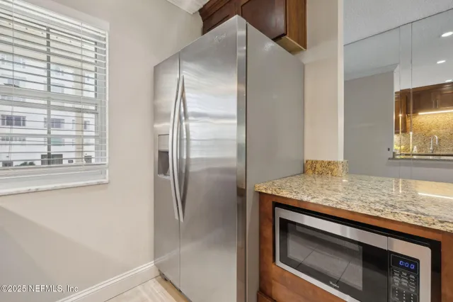 $300,000 | 2950 St Johns Avenue, Unit 10, Jacksonville, FL 32205