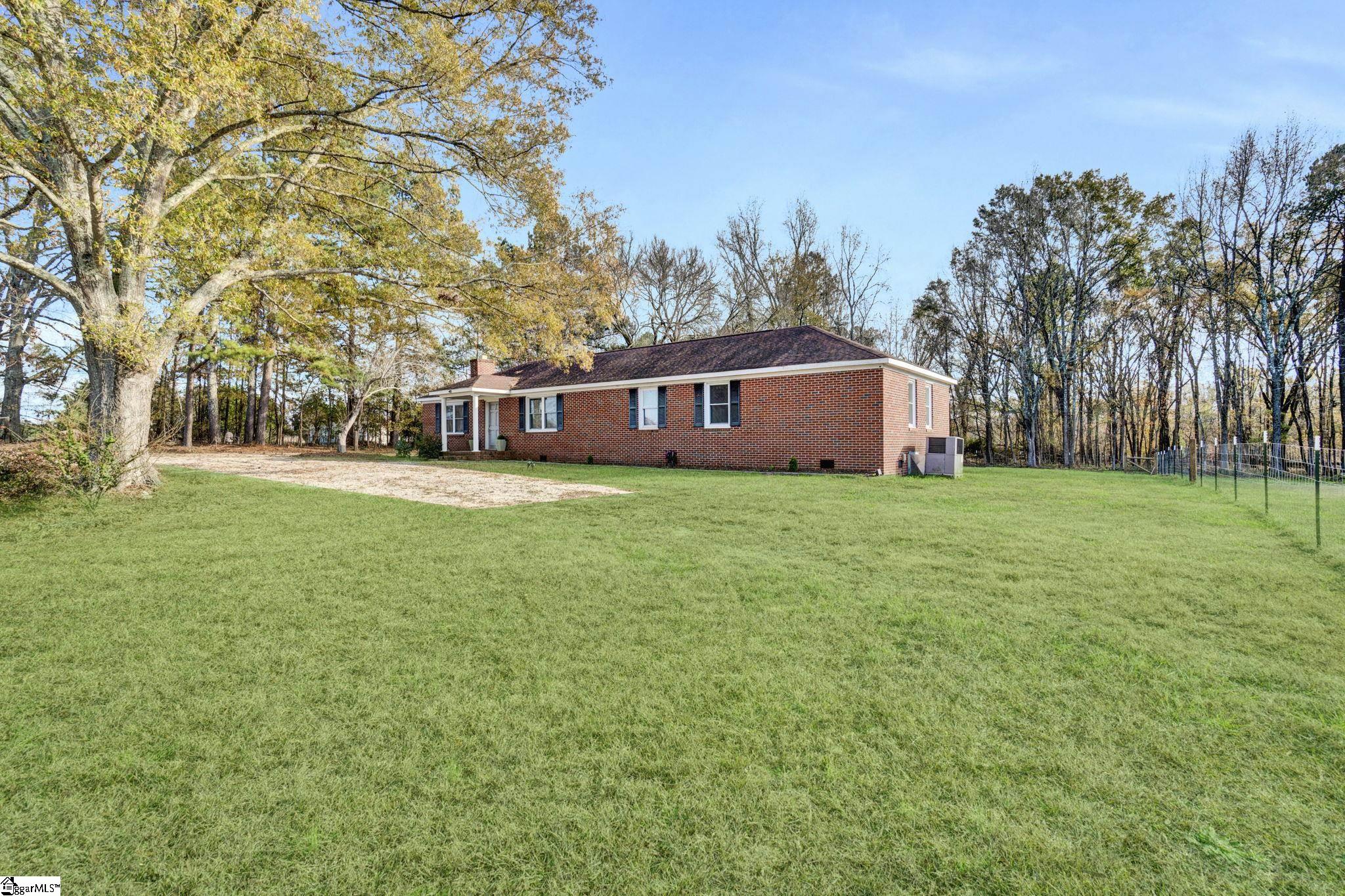 5568 Mountville Road Mountville, SC 29370 - Photo 1 of 46 Gallery Image 1