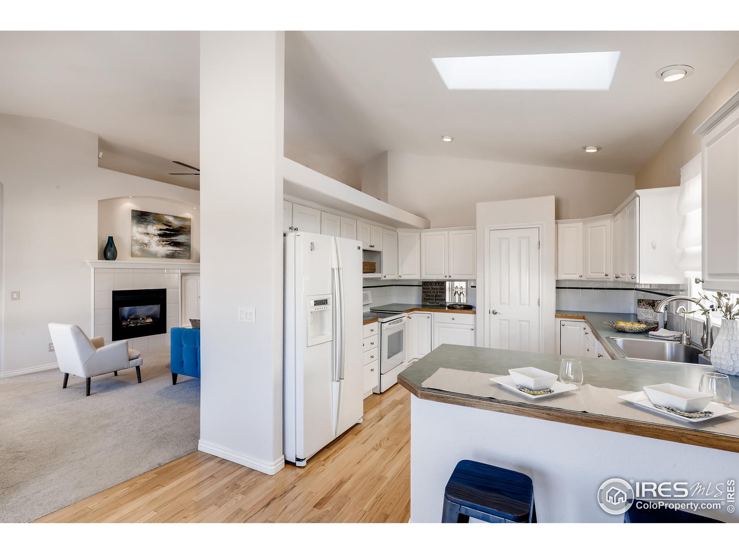 951 Champion Circle Longmont, CO 80503 - Photo 11 of 28