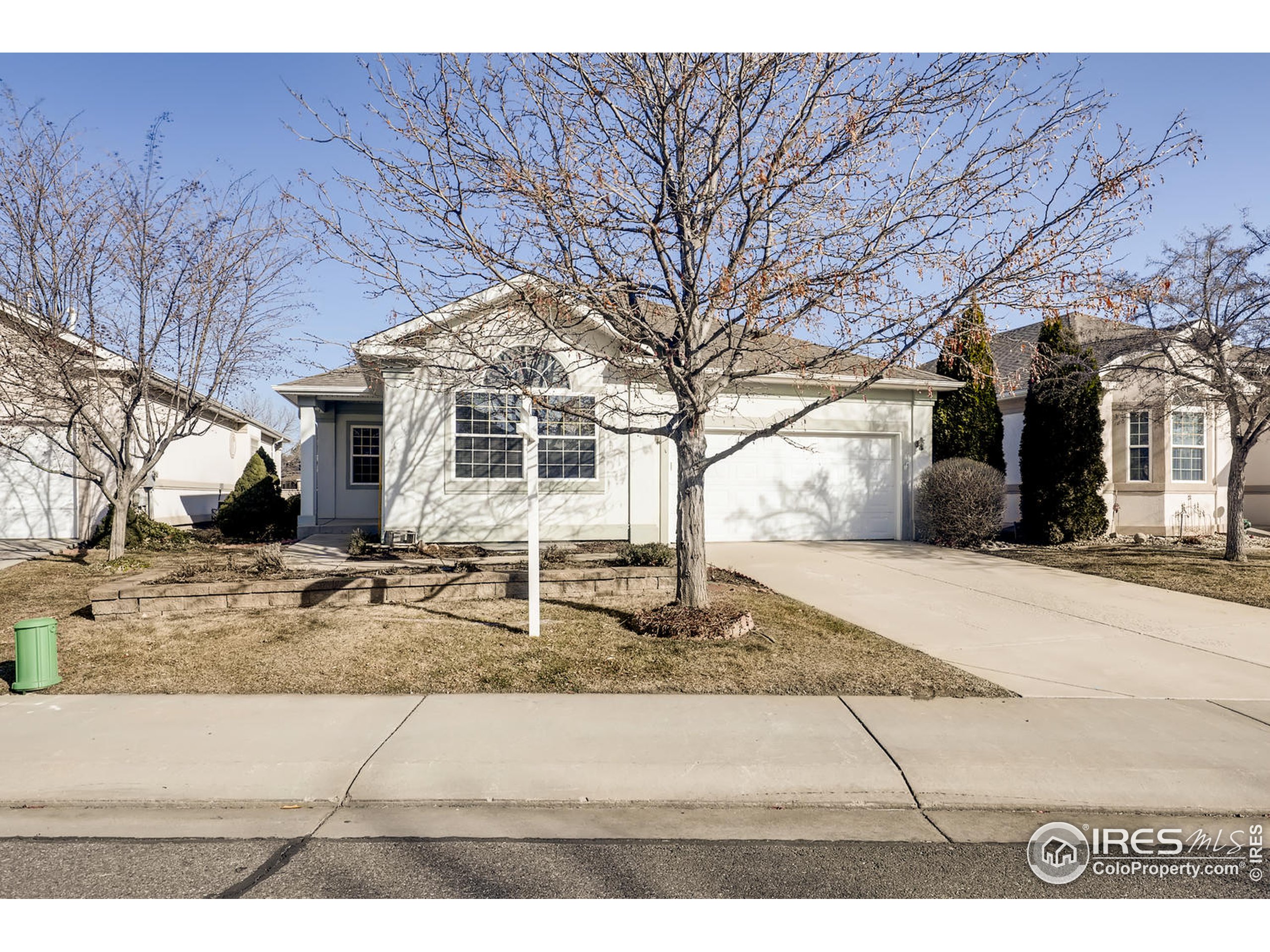 951 Champion Circle Longmont, CO 80503 - Photo 2 of 28