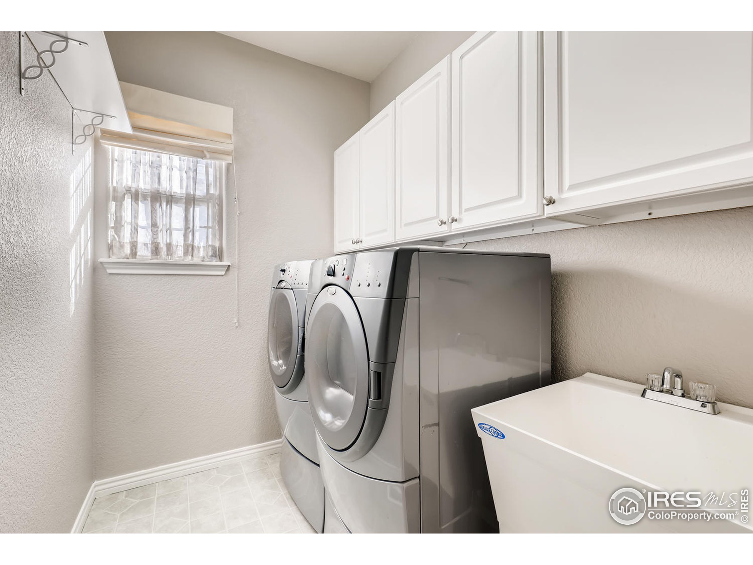 951 Champion Circle Longmont, CO 80503 - Photo 23 of 28