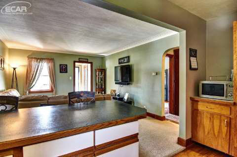 9256 Neff Road Clio, MI 48420 - Photo 10 of 25 20436731-9.JPG