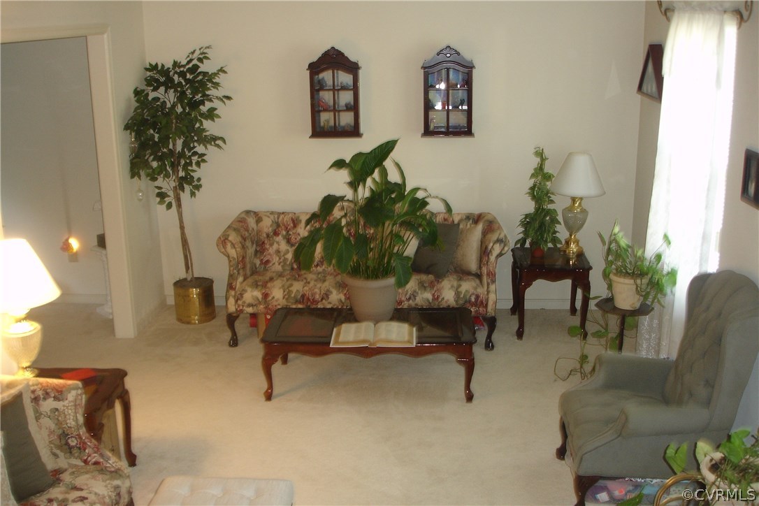 5803 Swanson Road Richmond, VA 23225 - Photo 2 of 18 FORMAL LIVING ROOM