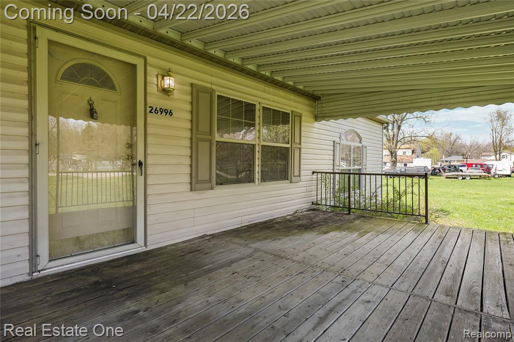26996 Sumpter Road Belleville, MI 48111 - Photo 3 of 32