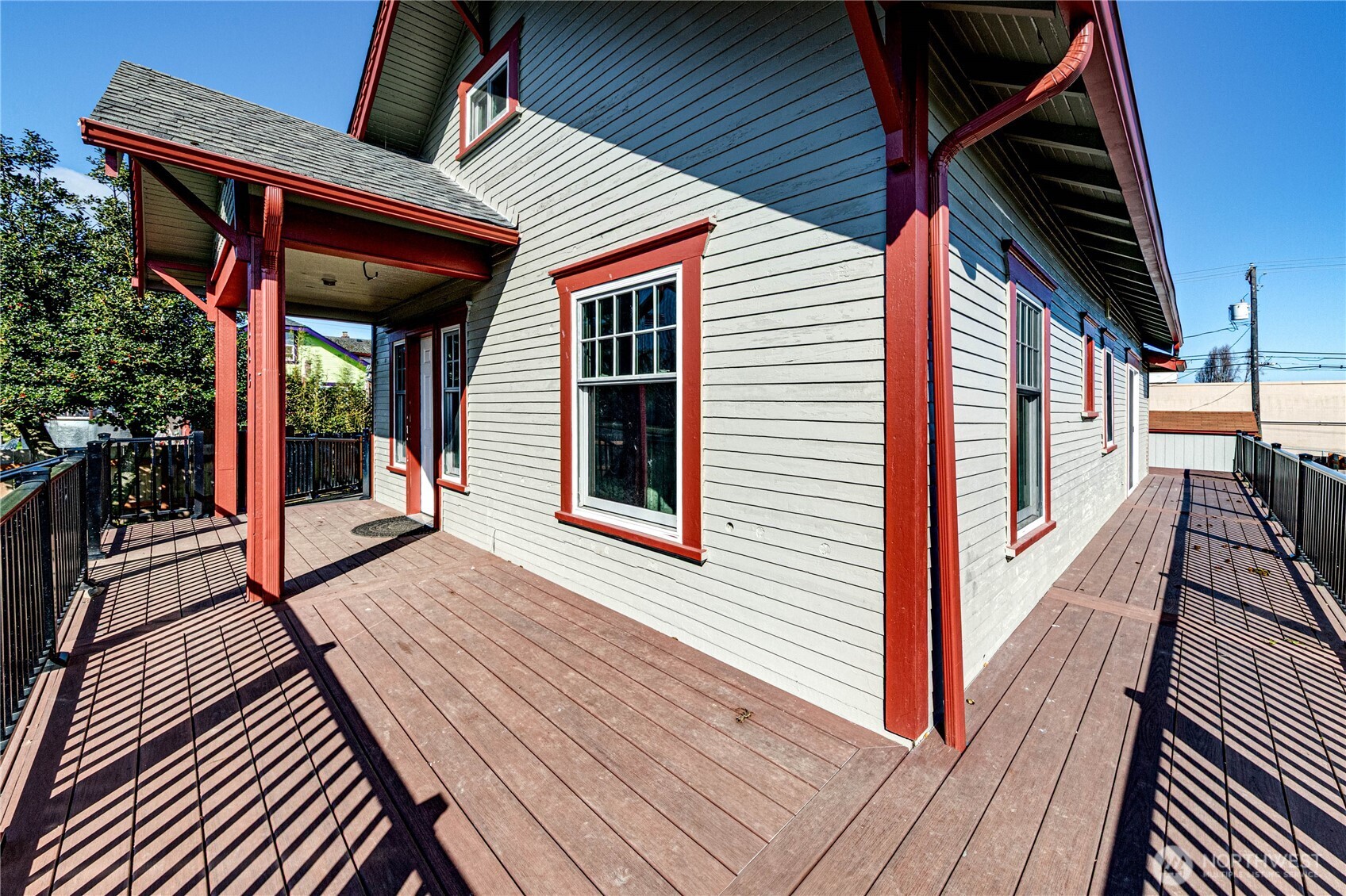 115 East 5th Street Port Angeles, WA 98362 - Photo 4 of 40