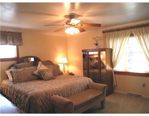 2216 Harmain Road Churchill, PA 15235 - Photo 8 of 18 Master Bedroom.
