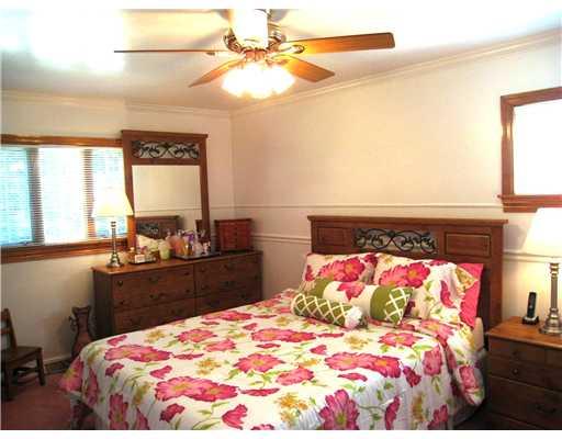 2216 Harmain Road Churchill, PA 15235 - Photo 10 of 18 Bedroom. 2
