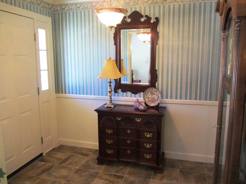 4326 Bream Road North Charleston, SC 29418 - Photo 14 of 35 FOYER