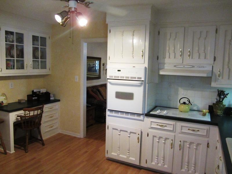 4326 Bream Road North Charleston, SC 29418 - Photo 5 of 35 KITCHEN