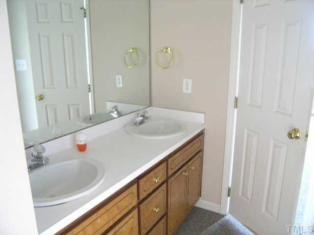 101 Ridge Way Lane Clayton, NC 27520 - Photo 14 of 16 Gallery Image 14
