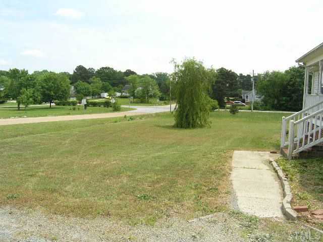 101 Ridge Way Lane Clayton, NC 27520 - Photo 4 of 16 Gallery Image 4