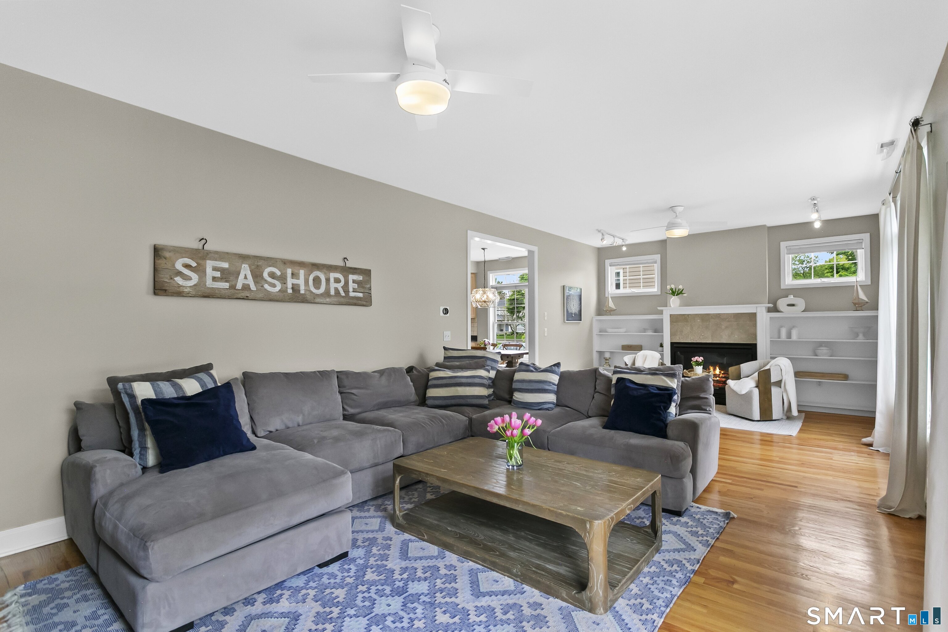 896 Riverside Drive Fairfield, CT 06824 - Photo 13 of 31