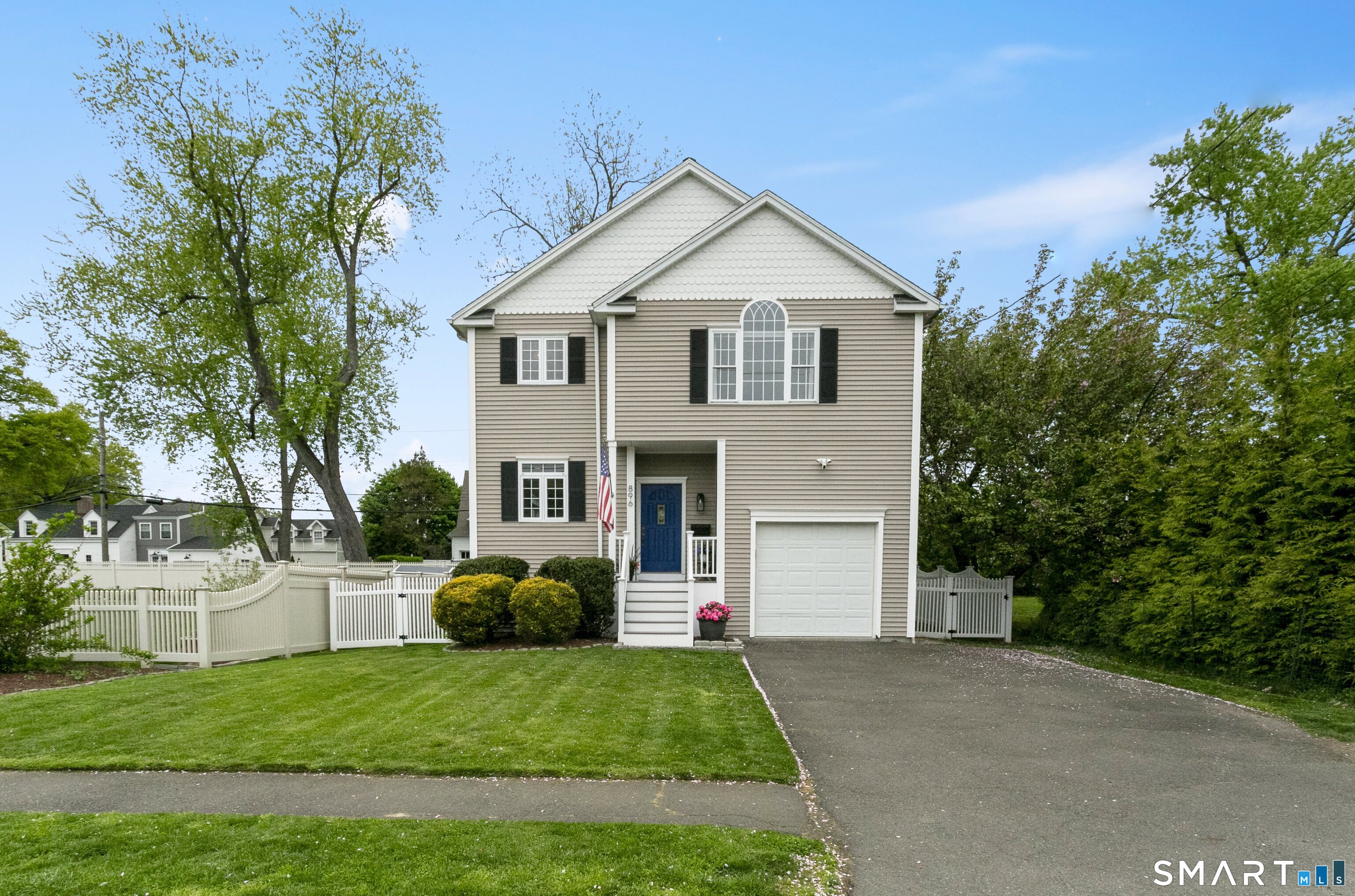 896 Riverside Drive Fairfield, CT 06824 - Photo 31 of 31