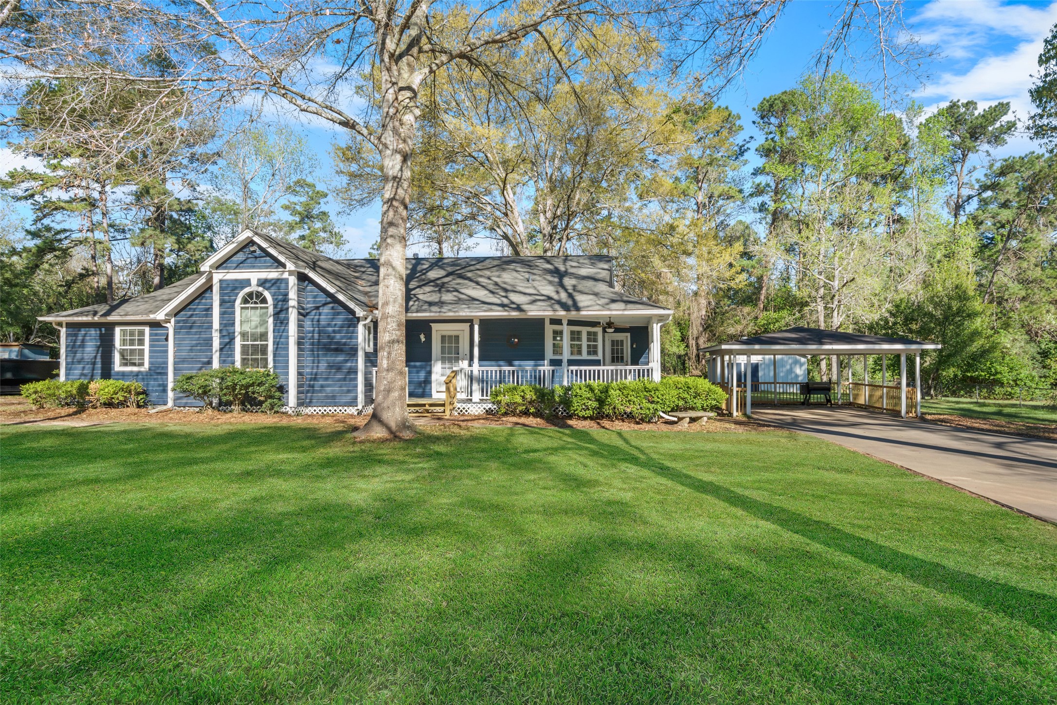 201 Pine Road Coldspring, TX 77331 - Photo 1 of 28