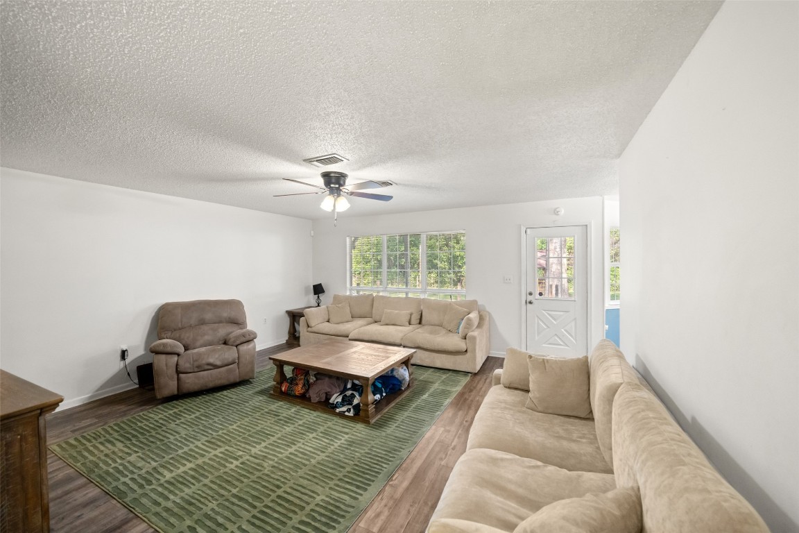 201 Pine Road Coldspring, TX 77331 - Photo 6 of 28