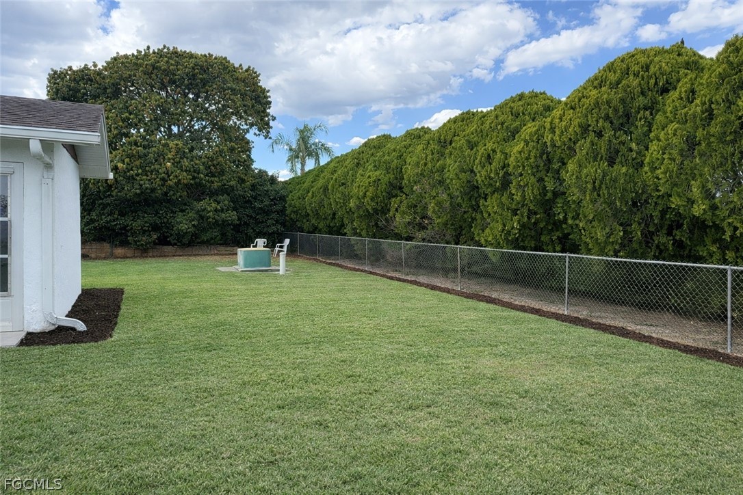 9 Palm Boulevard Lehigh Acres, FL 33936 - Photo 2 of 27
