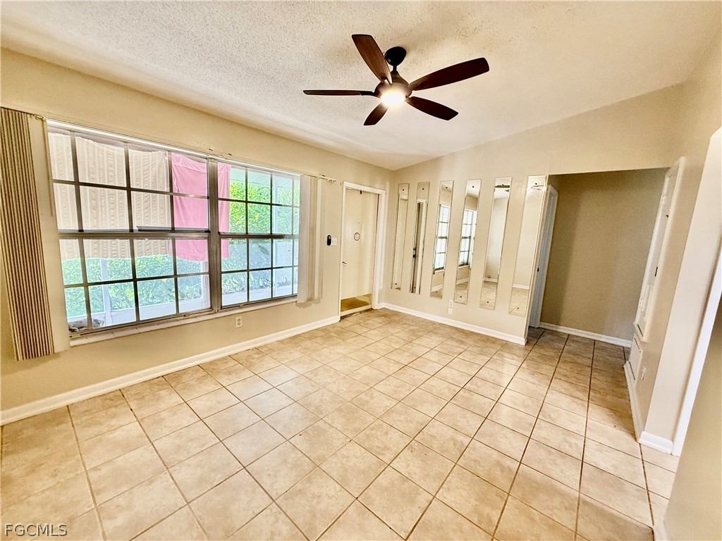 9 Palm Boulevard Lehigh Acres, FL 33936 - Photo 5 of 27