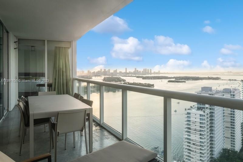 450 Alton Road, Unit 3404 Miami Beach, FL 33139 - Photo 21 of 46 Gallery Image 21