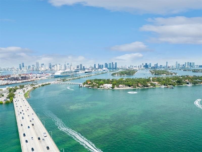 450 Alton Road, Unit 3404 Miami Beach, FL 33139 - Photo 33 of 46 Gallery Image 33