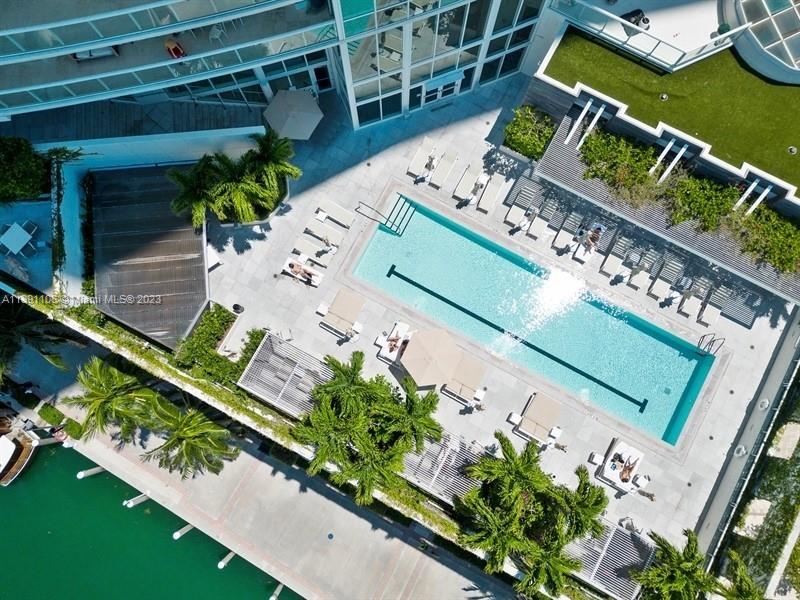 450 Alton Road, Unit 3404 Miami Beach, FL 33139 - Photo 34 of 46 Gallery Image 34