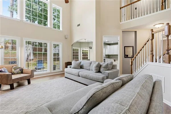 $2,900 | 374 Ivy Glen Circle, Avondale Estates, GA 30002