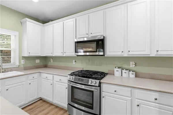 $2,900 | 374 Ivy Glen Circle, Avondale Estates, GA 30002