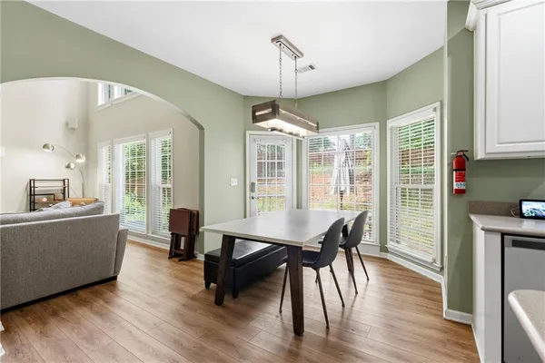 $2,900 | 374 Ivy Glen Circle, Avondale Estates, GA 30002
