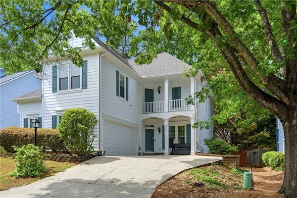 $2,900 | 374 Ivy Glen Circle, Avondale Estates, GA 30002