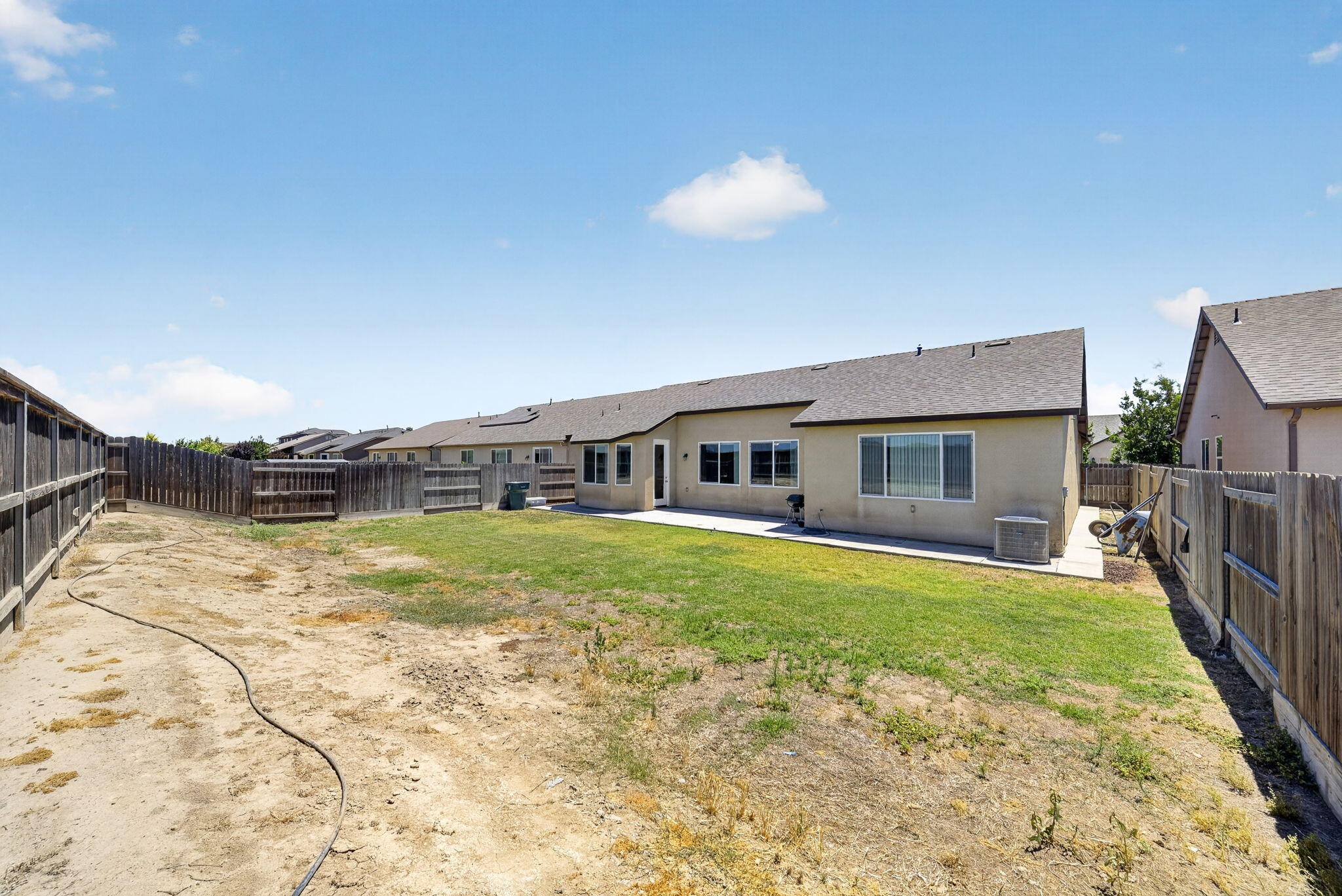 3272 Spring Sails Avenue Tulare, CA 93274 - Photo 39 of 43