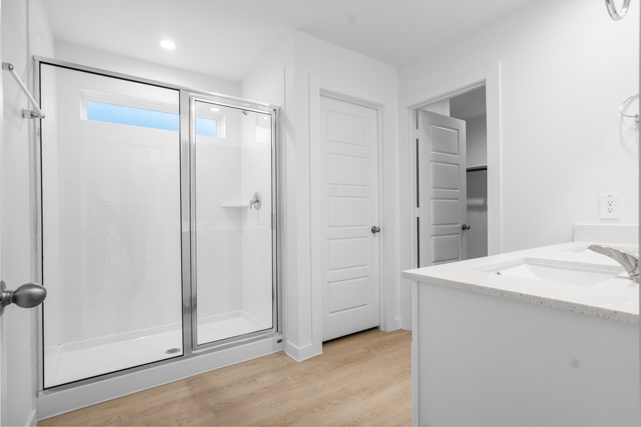 11 Robin Court Angleton, TX 77515 - Photo 9 of 21 a view of a bathroom with a shower and a sink