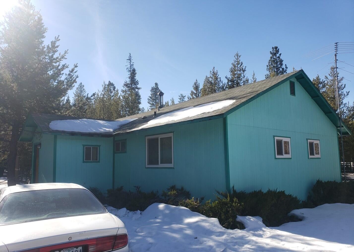 147341 Gracies Road Gilchrist, OR 97737 - Photo 2 of 21 C3-4 rear