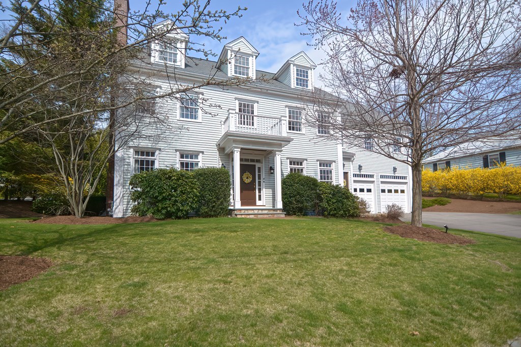 18 Linwood Road Wellesley, MA 02481 - Photo 1 of 41