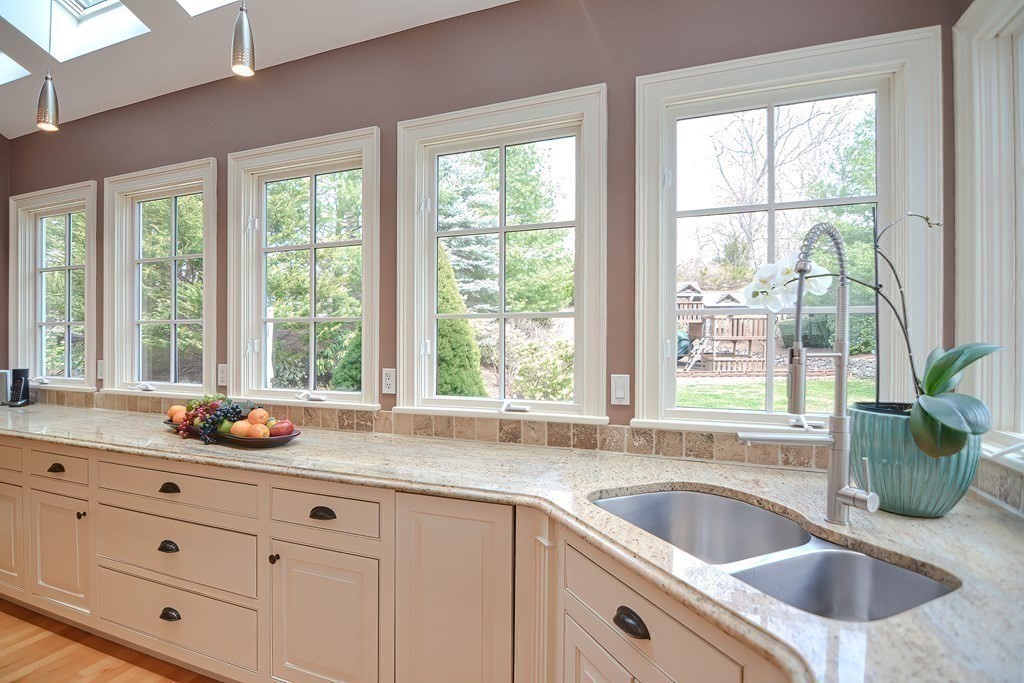 18 Linwood Road Wellesley, MA 02481 - Photo 17 of 41