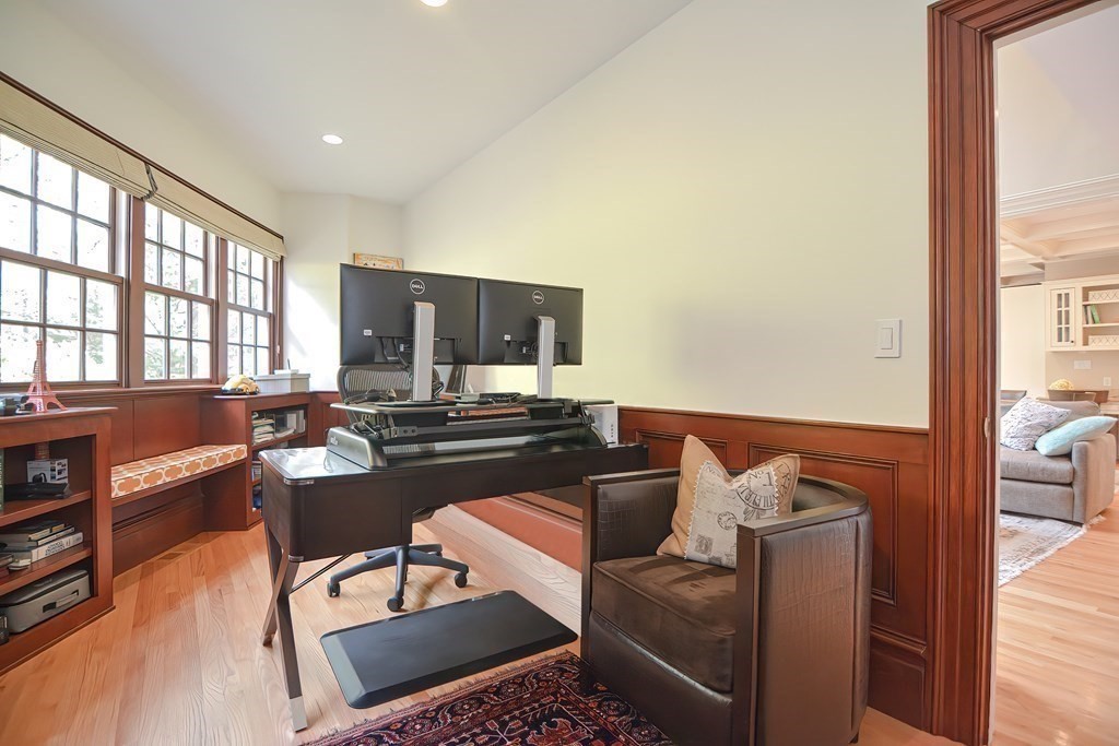18 Linwood Road Wellesley, MA 02481 - Photo 19 of 41