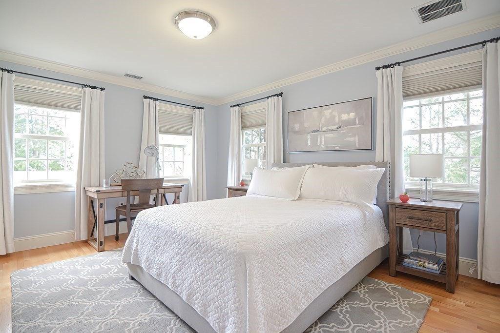 18 Linwood Road Wellesley, MA 02481 - Photo 28 of 41