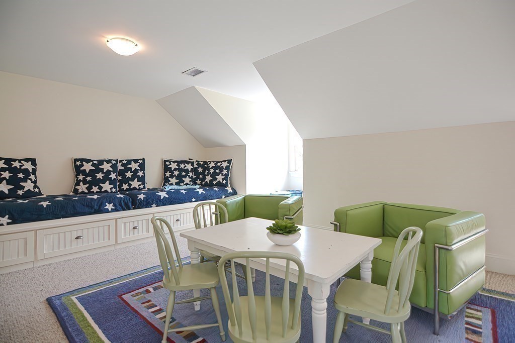 18 Linwood Road Wellesley, MA 02481 - Photo 32 of 41