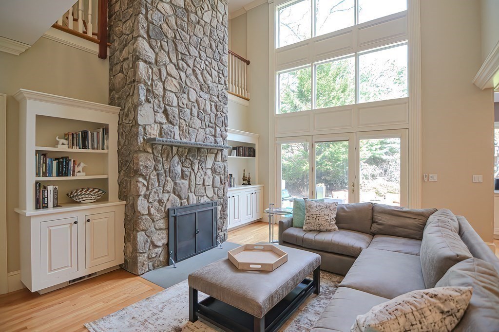 18 Linwood Road Wellesley, MA 02481 - Photo 9 of 41