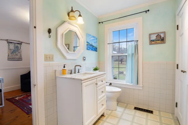 $1,875,000 | 88-90 Old Pool Road, Biddeford, ME 04005