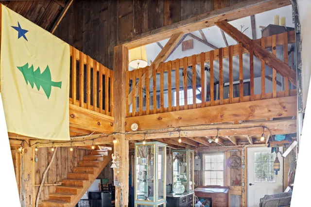 $1,875,000 | 88-90 Old Pool Road, Biddeford, ME 04005