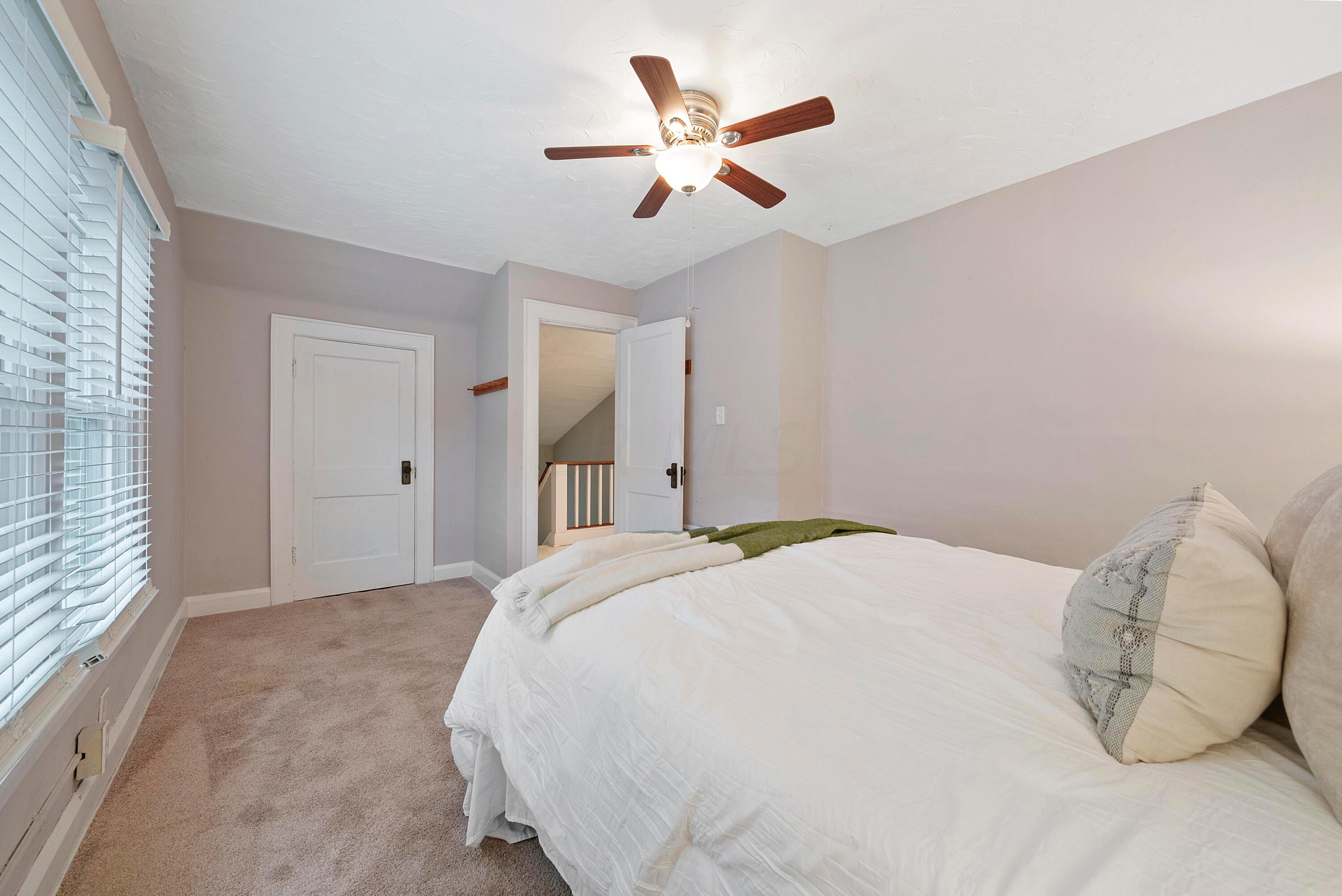 211 Brighton Road Columbus, OH 43202 - Photo 25 of 40 DSC08683