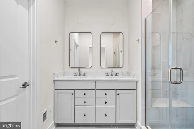 $558,490 | 9719 Grant Avenue, Manassas, VA 20110